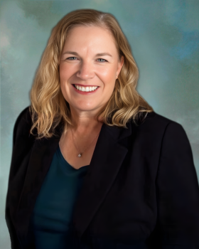 Merryll McElwain Professional Headshot